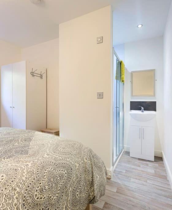 35 Quaker Lane Villa Darlington  Bagian luar foto